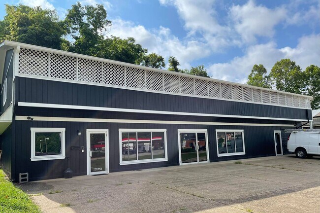 Foto del edificio - 1022 WV-34