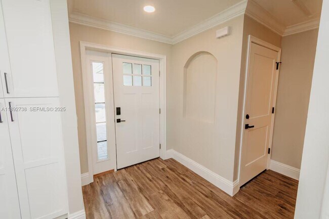 Foto del edificio - 9675 SW Anchor