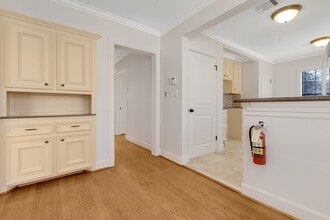 Building Photo - 2306 Blodgett St