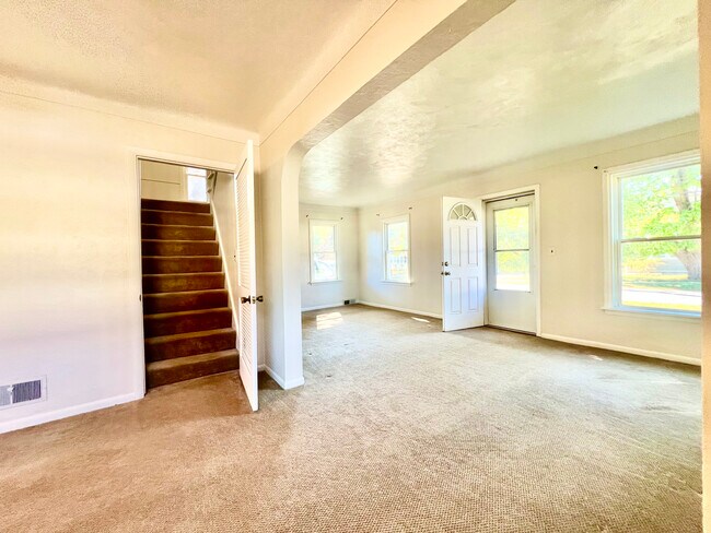 Foto del edificio - 5124 Allen St