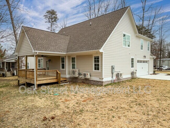 Building Photo - 2955 Corral Rd