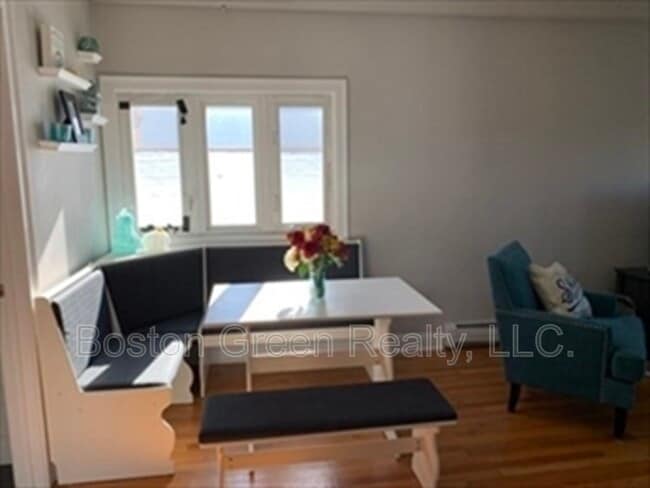 Foto del edificio - 43 Rogers St