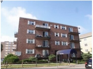 Foto del edificio - 310 Copeland St