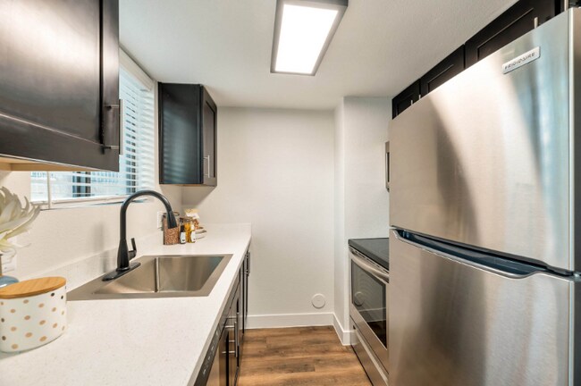 Foto del edificio - 1827 E Lemon St