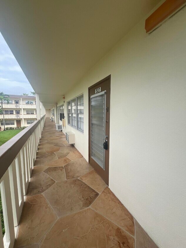 Foto principal - 527 Mansfield M