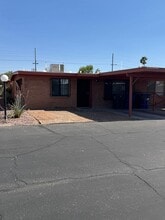 Building Photo - 3316 E Navajo Pl