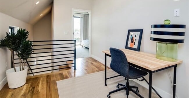 Foto del edificio - 3644 Quivas St