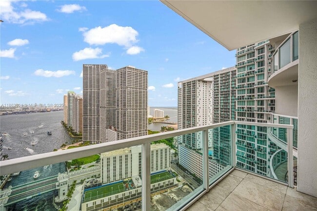 Foto del edificio - 31 SE 5th St