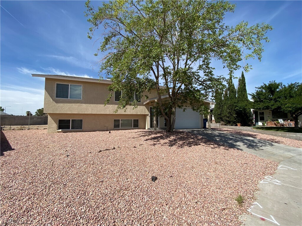 7409 Bagdad Ct, Las Vegas, NV 89145 House for Rent in Las Vegas, NV