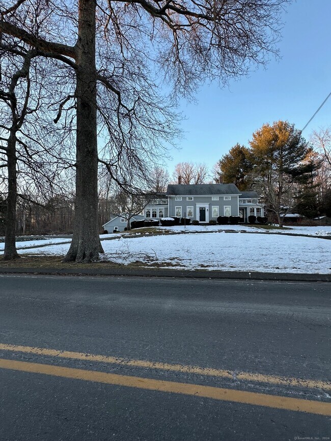 Building Photo - 97 Green Hill Rd
