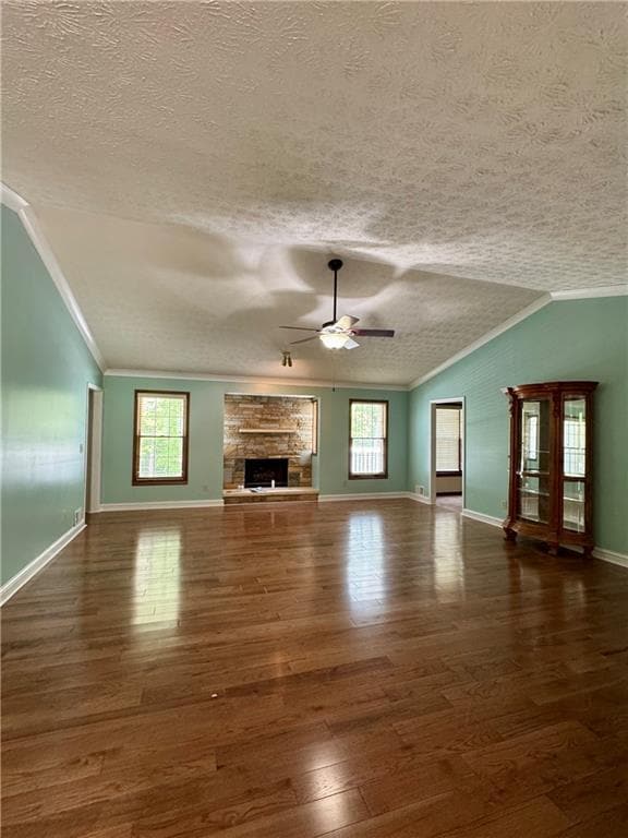 Photo - 910 Thousand Oaks Dr House