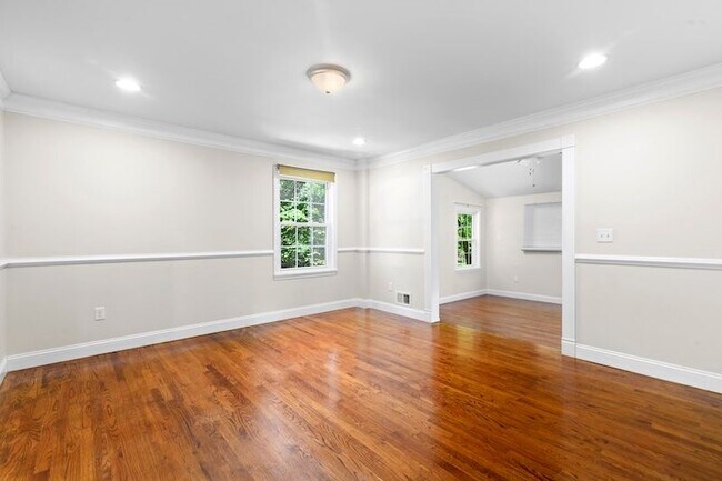 Building Photo - 45 Whippoorwill Way