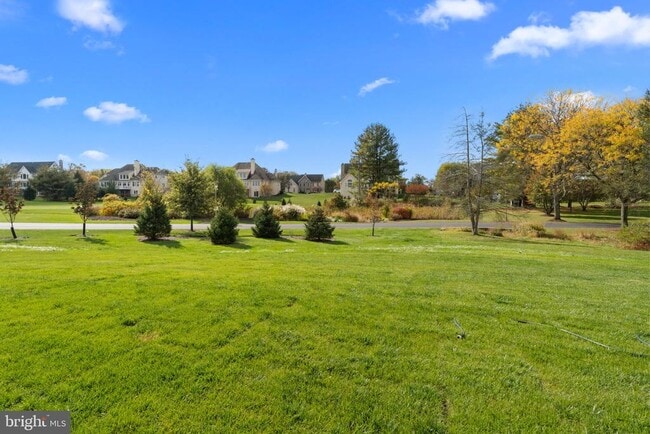 Building Photo - 46 Parry Wy