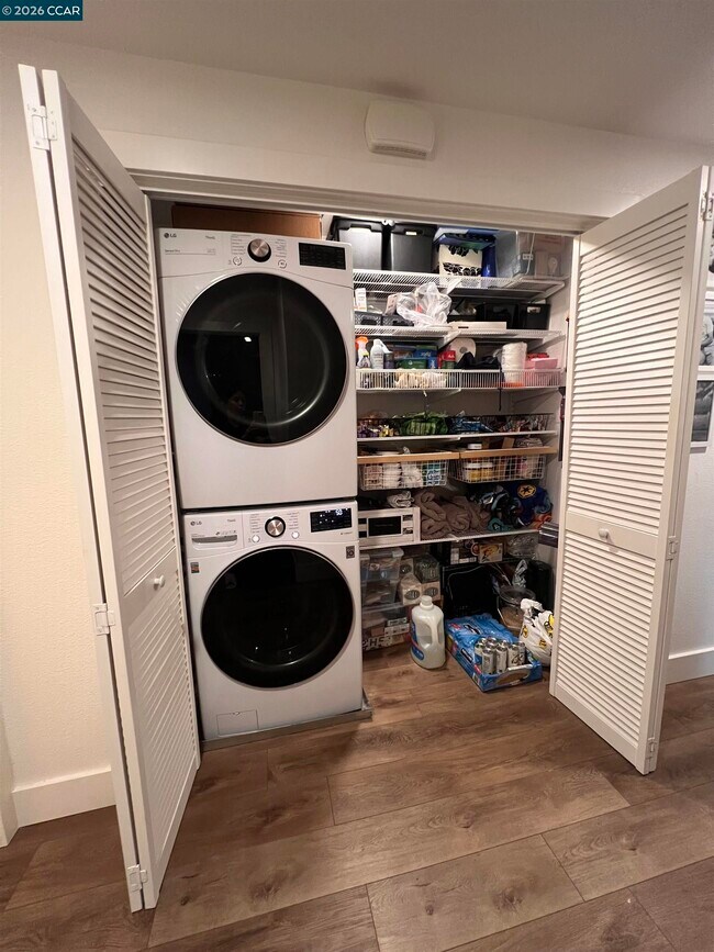 Foto del edificio - 10300 San Pablo Ave