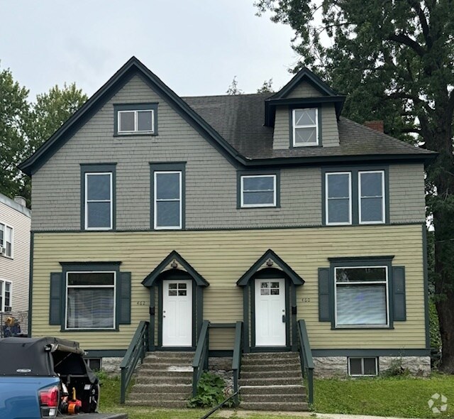 Building Photo - 460 Beaumont St