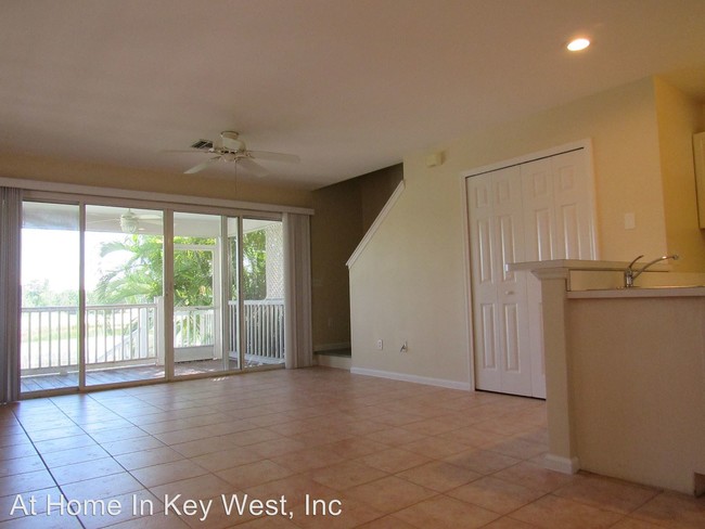 Building Photo - 3 br, 2 bath House - 10 Kingfisher Lane