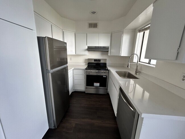 Foto del edificio - 1702 E Ocotillo Rd