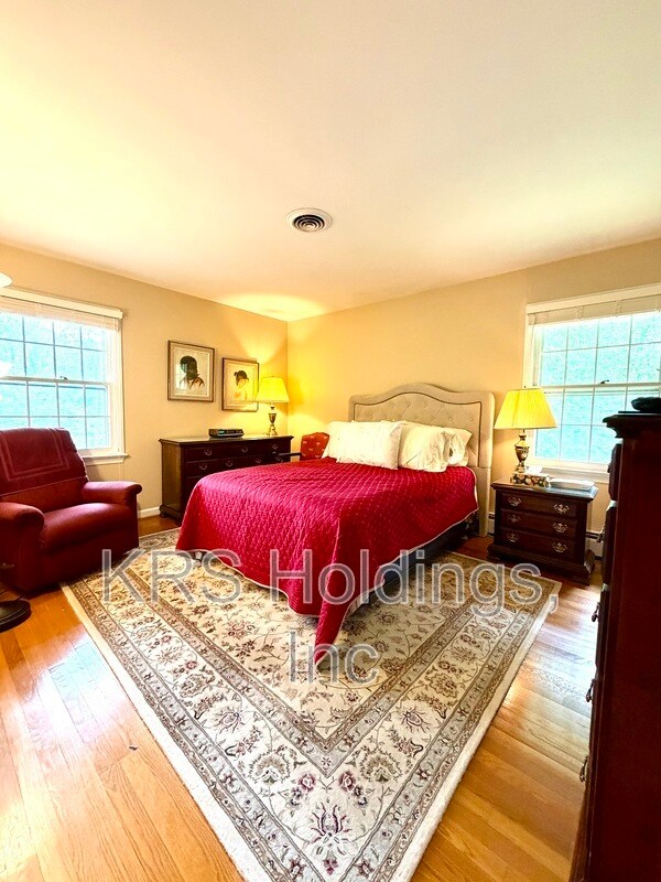 Foto del edificio - 407 Westmoreland Ct