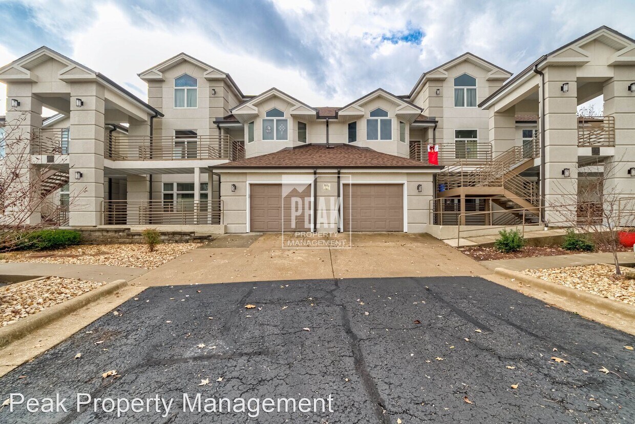Primary Photo - 2 br, 2 bath House - 106 Oxford #4