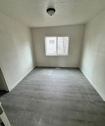 Foto del edificio - 702 Rice Ave