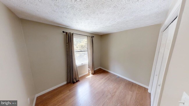 Building Photo - 1506 Poplar Grove Dr
