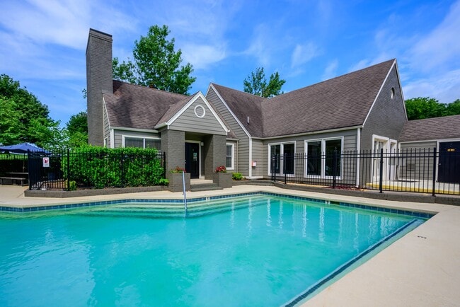 Building Photo - The Hamilton