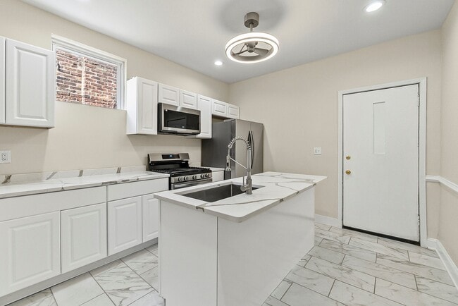 Foto del edificio - 4704 W Monroe St