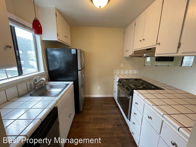 Foto del edificio - 2 br, 1.5 bath House - 1879 Paseo Laguna Seco