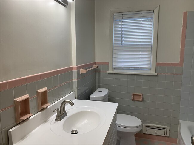 Foto del edificio - 80 Abington Rd