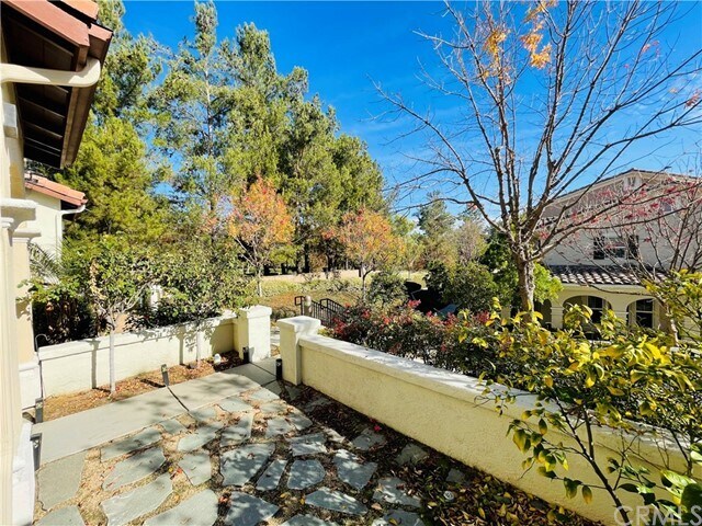 Building Photo - 40247 Rosewell Ct