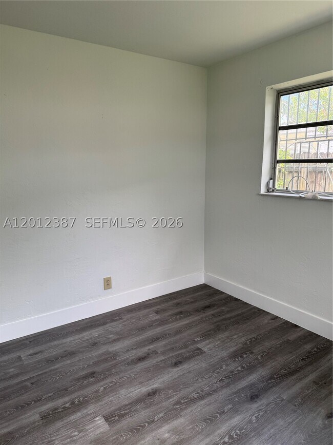 Foto del edificio - 2620 SW 53rd Ave