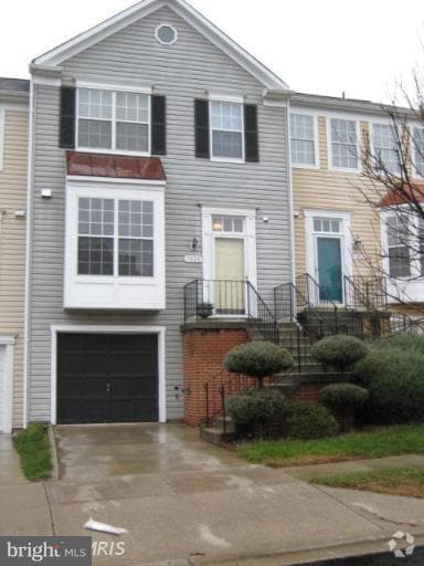 Building Photo - 7826 Somerset Ct