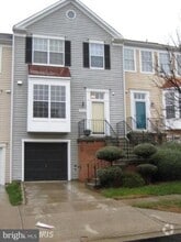 Building Photo - 7826 Somerset Ct