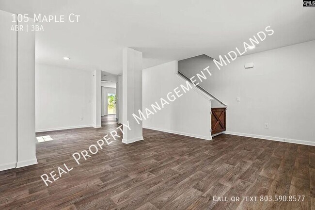 Foto del edificio - 105 Maple Ct