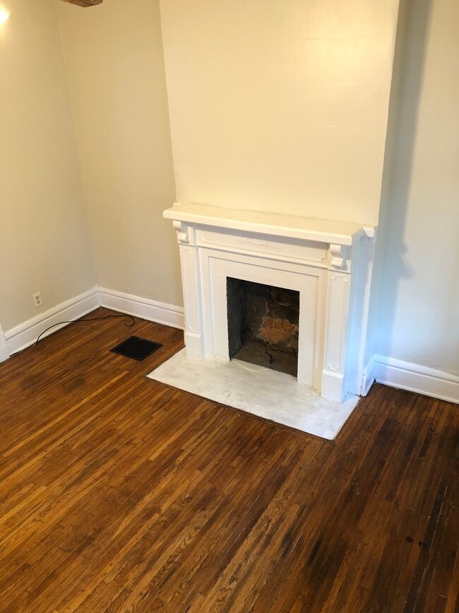 Sala de estar 1 - 88 W Maynard Ave