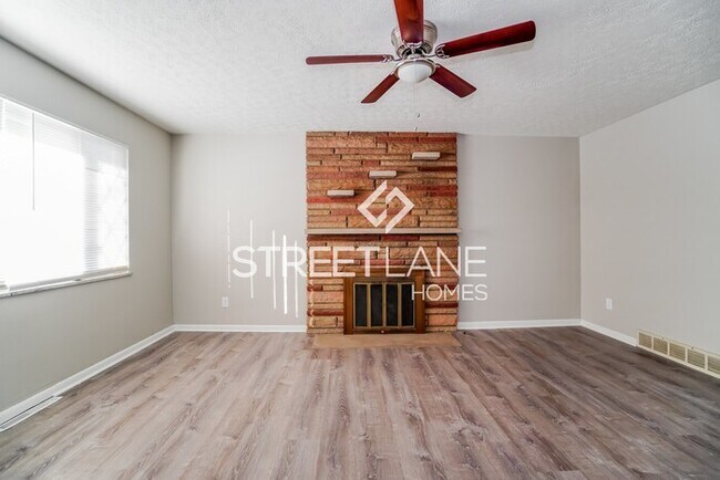 Foto del edificio - REDUCED!