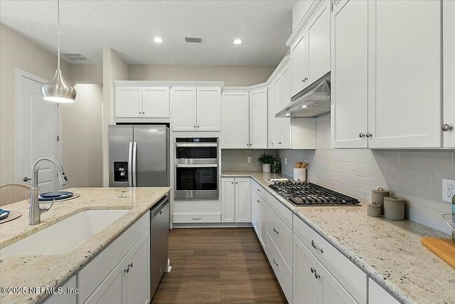 Building Photo - 143 Liberty Bell Rd