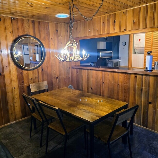 Foto del edificio - Mountain Retreat in Boulder Bay