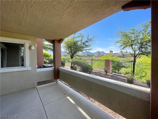 Building Photo - 10820 Amber Ridge Dr