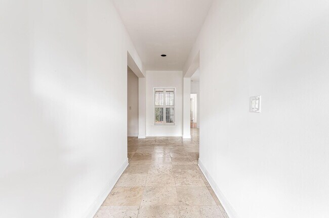 Building Photo - 5901 Michaux St