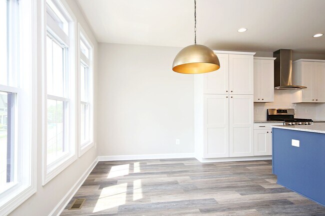 Foto del edificio - Spacious Cascadia Townhome With Rooftop Te...