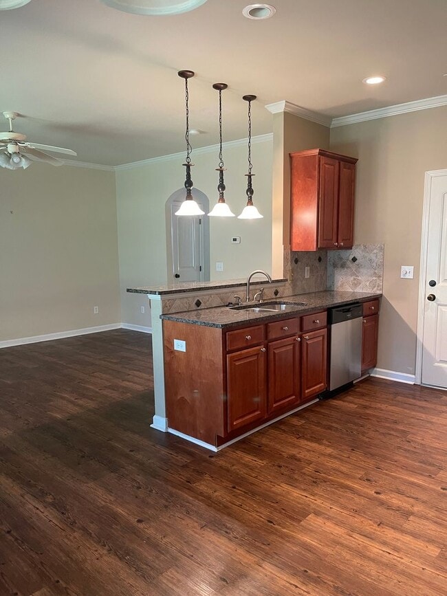 Foto del edificio - Stephanie Ct. Townhome