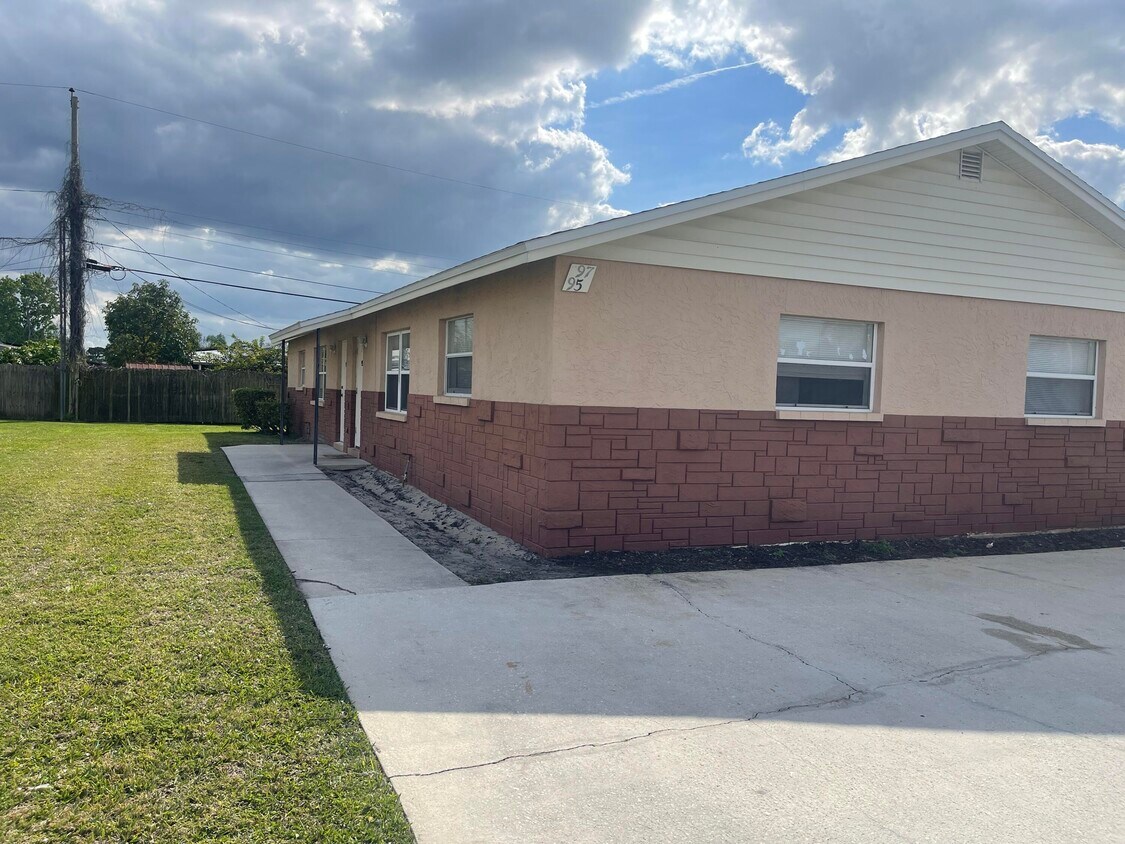 Primary Photo - 127 Lucas Rd