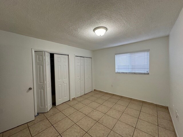 Foto del edificio - 3525-3527 SW 25th Ter