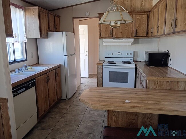 Building Photo - 501 Deming Del Sol Dr