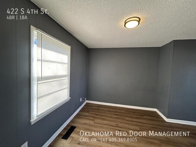 Foto del edificio - 422 S 4th St