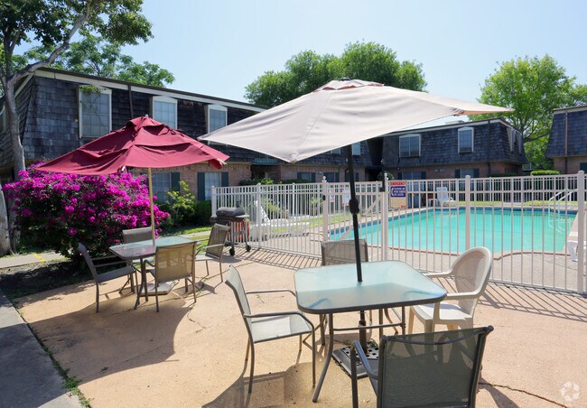 Chateau Santa Fe Apartments - Corpus Christi, TX | Apartments.com