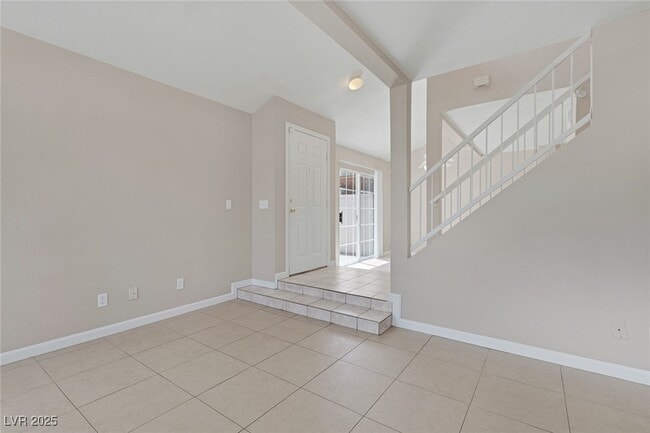 Building Photo - 8027 Teresita Ave