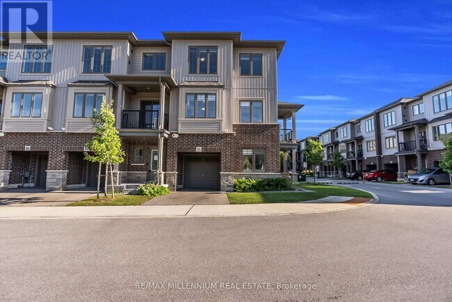 Building Photo - 124-124 Compass Trail