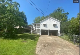 Building Photo - 4245 Woodlawn Ave